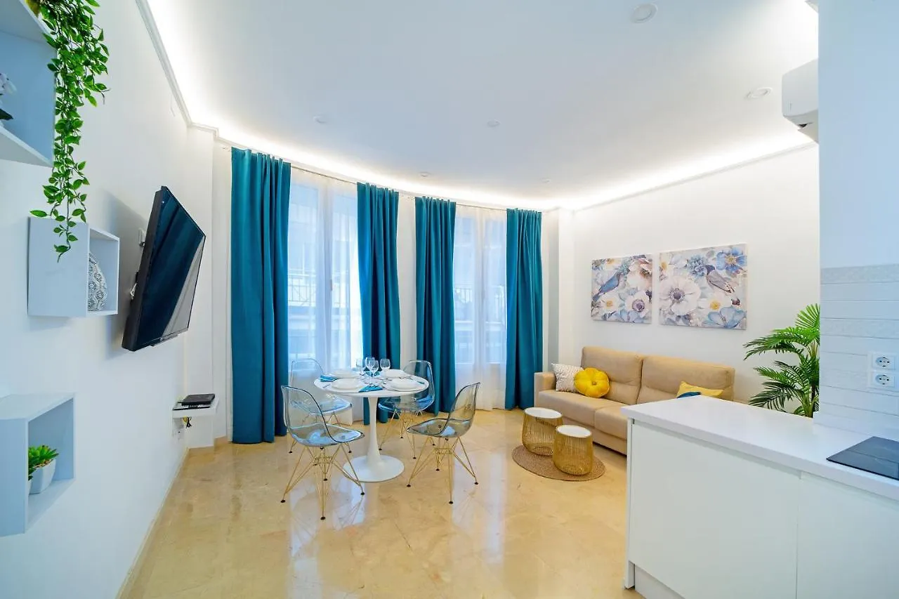 Malaga Historical Centre Luxury Apartment