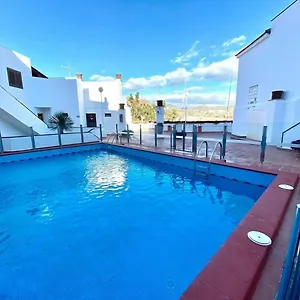 https://los-cristianos-appartment-1-bedroom.tenerifehoteles.net